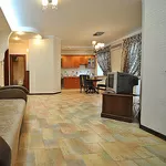 Аренда односпальной квартиры,  центр,  ул. Жуковского№10