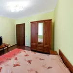 Центр города, свежий ремонт, тихий двор! Посуточно.