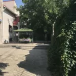 Дім Золота гірка на Крутоярской