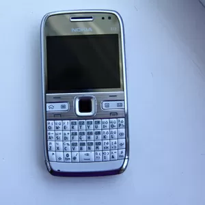 Продам nokia e72 white