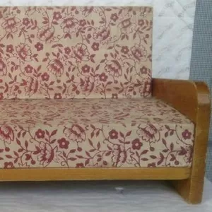 Игрушечный кукольный деревянный диван,  СССР