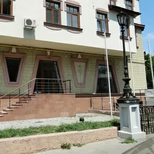 Продам помещение площадью 300 кв.м. на ул.Жуковского.