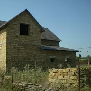 Продам дом коробка Лески ул.Марсельская. 