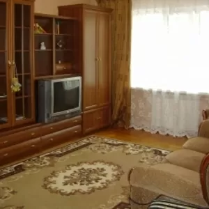 Сдам 2 комн. квартиру Королева 3200 грн.