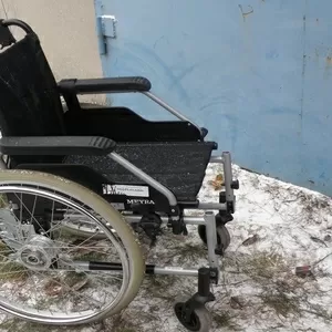 Продам  кресла-коляски  многофункциональные и с электро двигателем