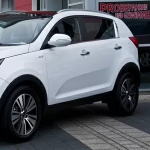 Продам Kia Sportage,  срочно.