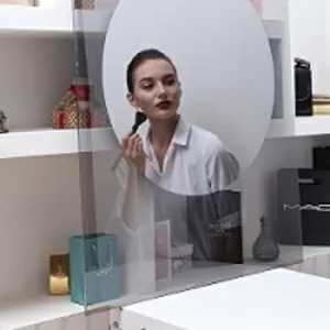 Зеркала и стекло  в изделиях для мебели