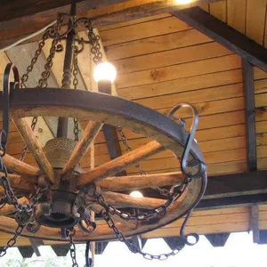 Люстра деревянная потолочная №2