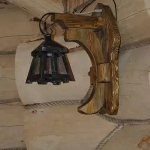 Настенный светильник из дерева №2