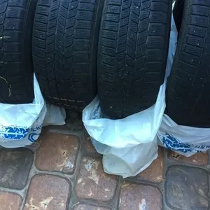 Продам резину зимнюю б/у 225/55 R17 Continental