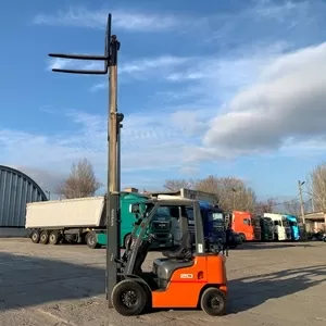 Вилочний автопогрузчик Nissan,  з щоглою triplex/триплекс 5.1 метри