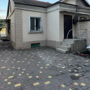 Підлога будинку на Штурвальній