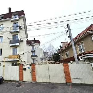 Квартира на Дмитрия Донского