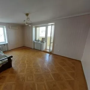 Квартира на Люстдорфській дор,  вул