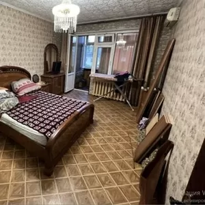 2-комнатная квартира на Таирова Королева