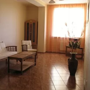 Сдам 2 комн. кварт.,  Фонтан. Посуточно!