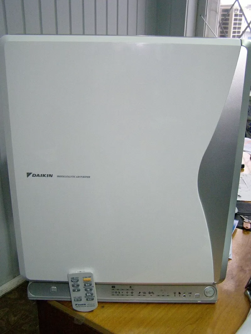 Продам очиститель воздуха  DAIKIN MC707VM