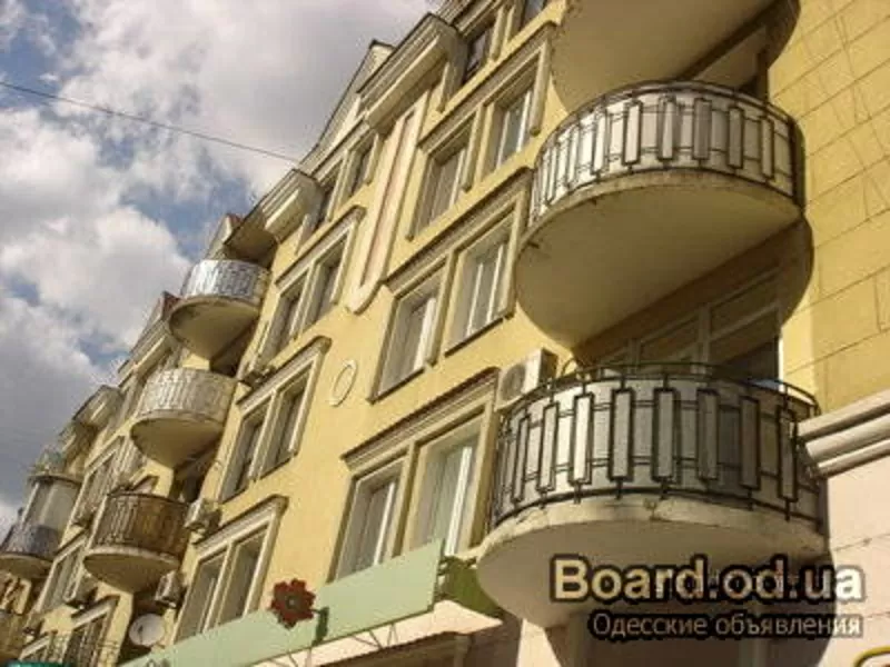 Сдам 2-х комнатную Центр