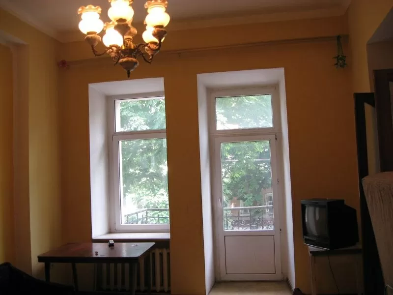 Продам 3-х комнатную квартиру  в Центральном районе