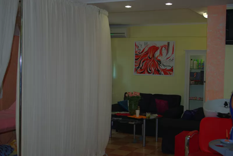 Продам офис на Пироговской,  27,  оф.2,  1/5 3