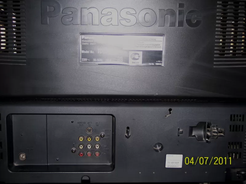 Продам бу телевизор Panasonic  3