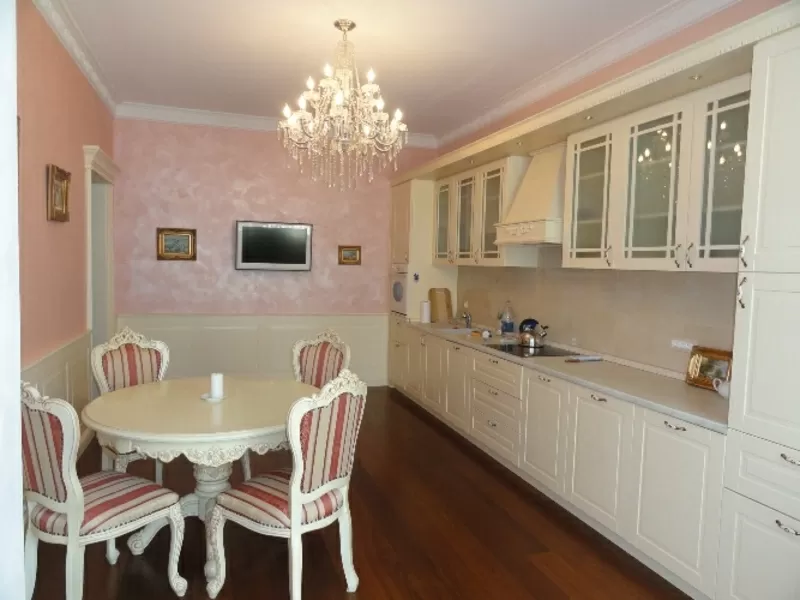 Аренда 3х ком квартиры, переулок Кирпичный, Французский бульвар 2