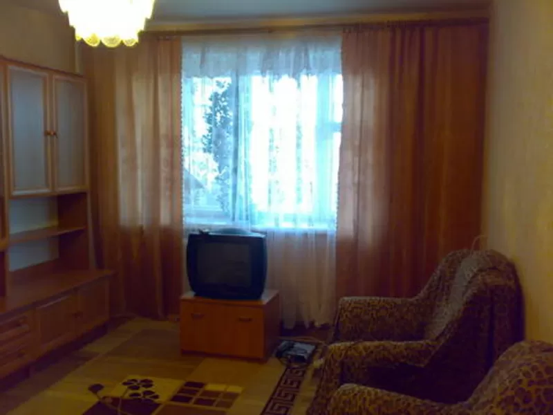 Сдам 2 комн. квартиру Марш.Жукова 3