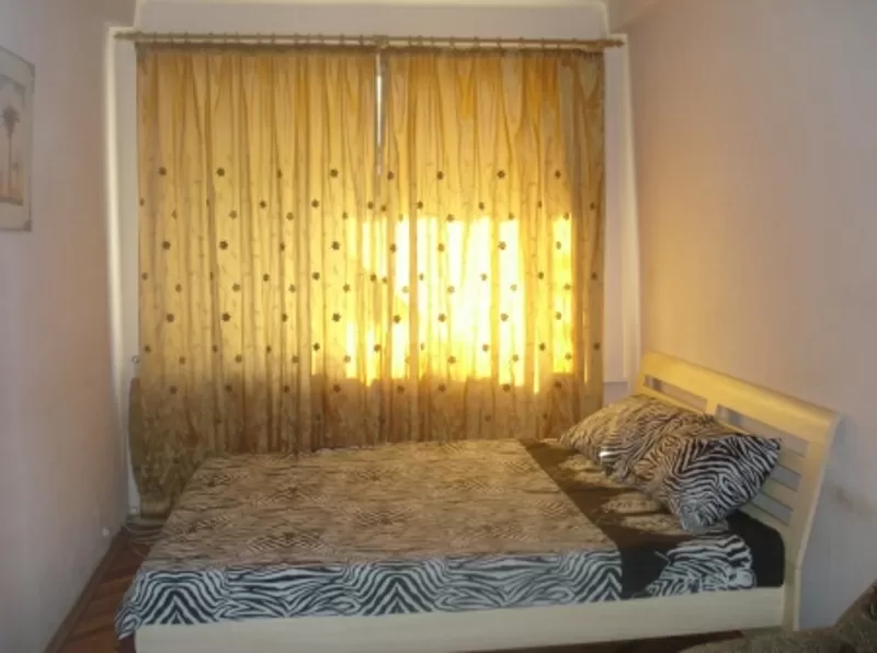 Сдам 2 комн. квартиру Королева/Рынок