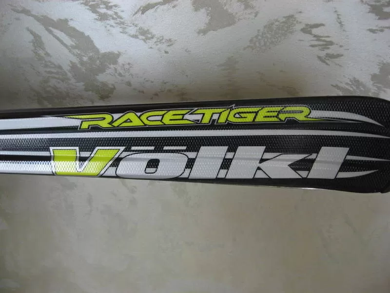 Продам лыжи VOLKL RACETIGER 3