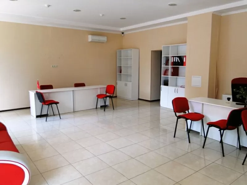 Продам помещение площадью 300 кв.м. на ул.Жуковского. 2