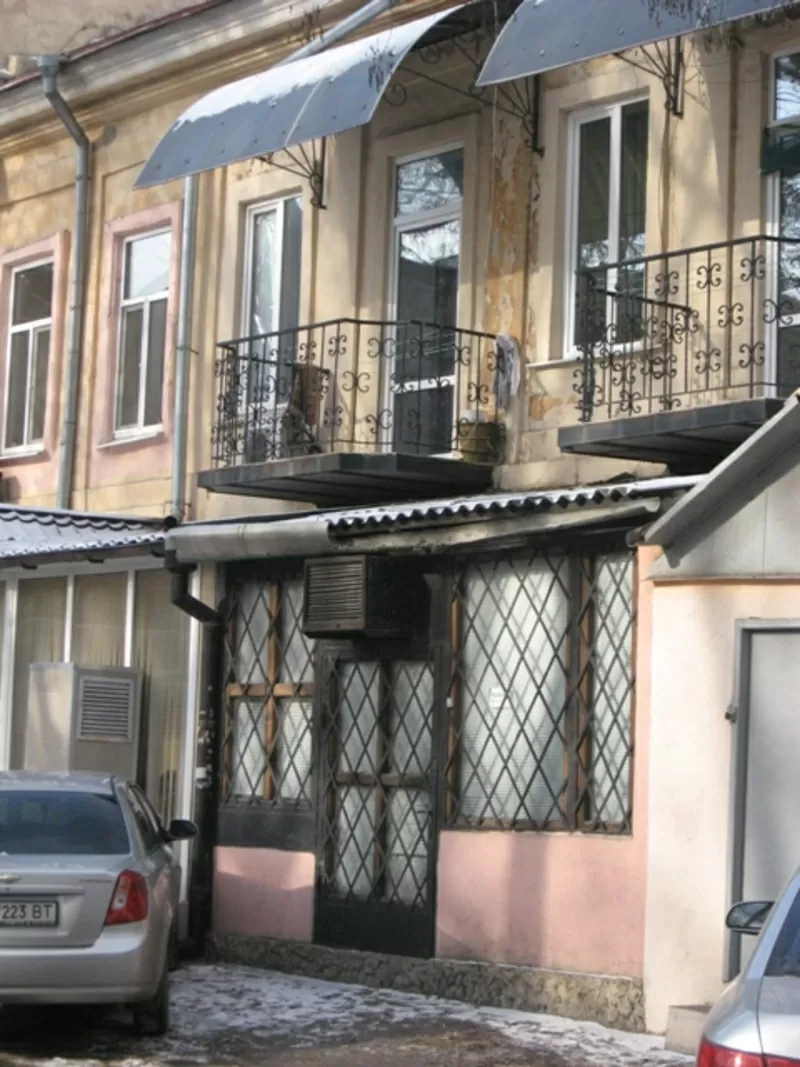 Продам помещение под офис,  магазин ул. Успенская/Старо-базарный сквер.