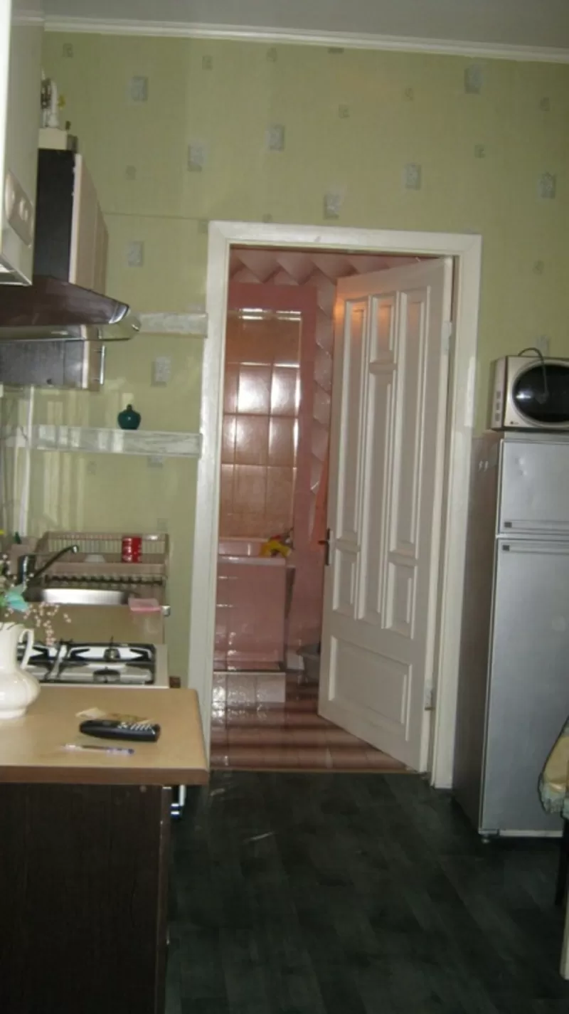 сдам комфортабельную 2 х комнатную в центре посуточно 6