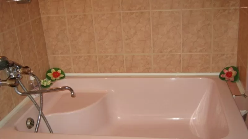 сдам комфортабельную 2 х комнатную в центре посуточно 8