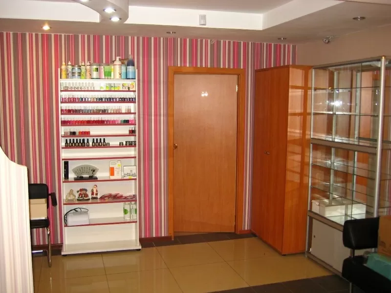 Продам салон-парикмахерская,  ул. Успенская/Преображенская.