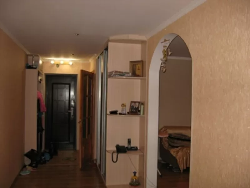 Продам 3-х комнатную квартиру с евроремонтом,  84кв.м. 3