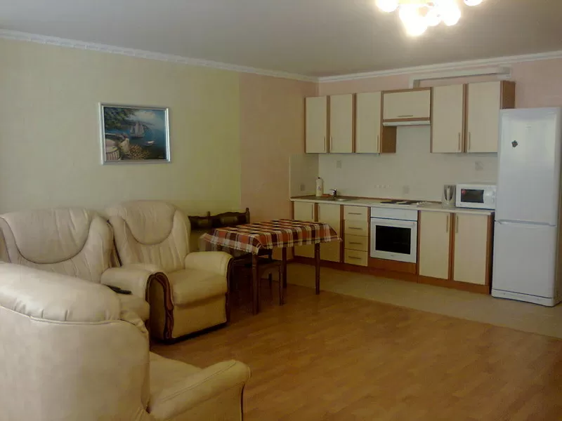 Сдам 1 ком на Литературной, студи, 45 кв.м.-450 у.е.