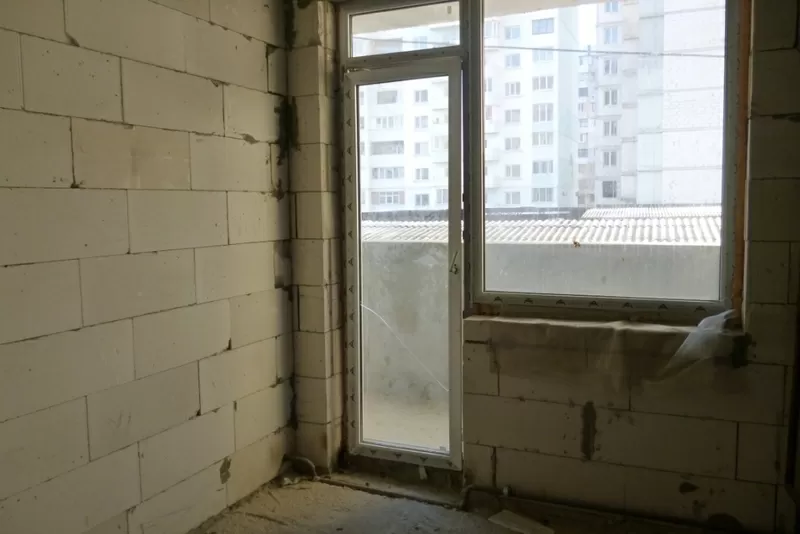 Продам 3-х комнатное офисное помещение ул.Высоцкого. 2