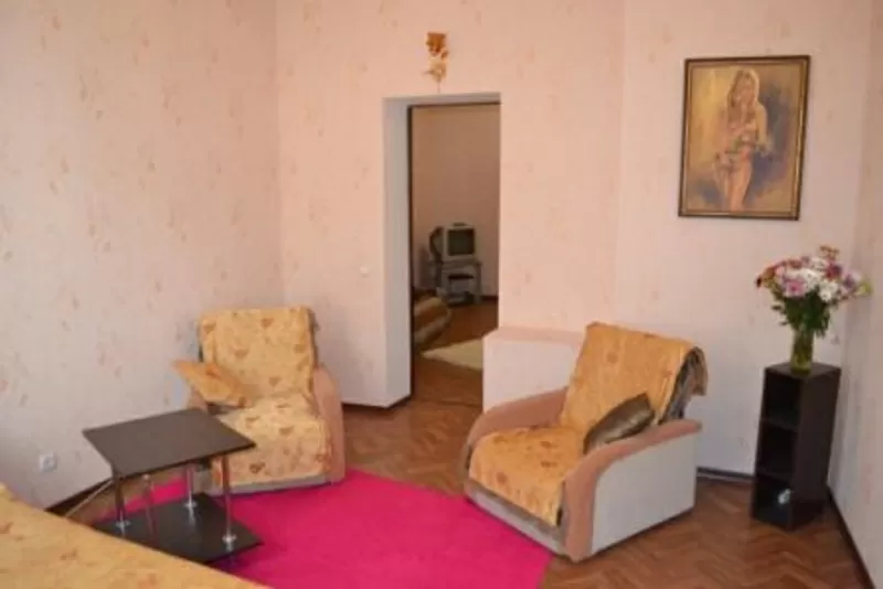 2х комнатная в цетре посуточно от хозяйки