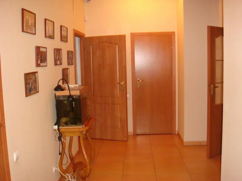 ОТ ХОЗЯЙКИ! Сдам офис на 10 ст. Фонтана