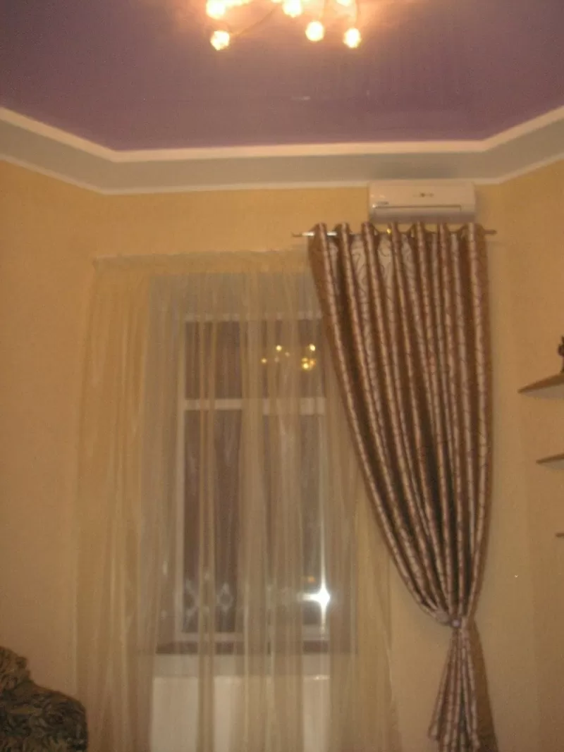 Сдам 2-х комнатную квартиру Дерибасовская 2