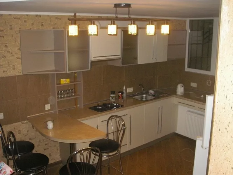 Сдам 2-х комнатную квартиру Дерибасовская 6