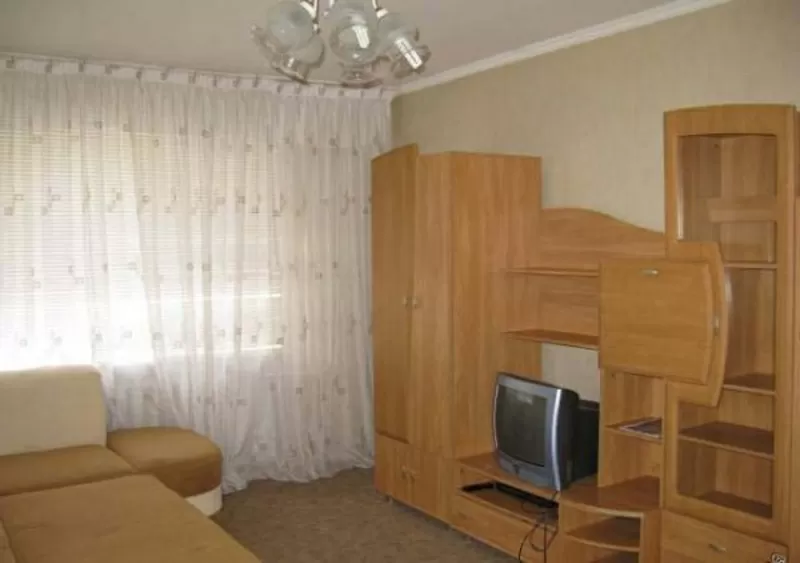 Сдам 2 комн. квартиру Королева/Рынок