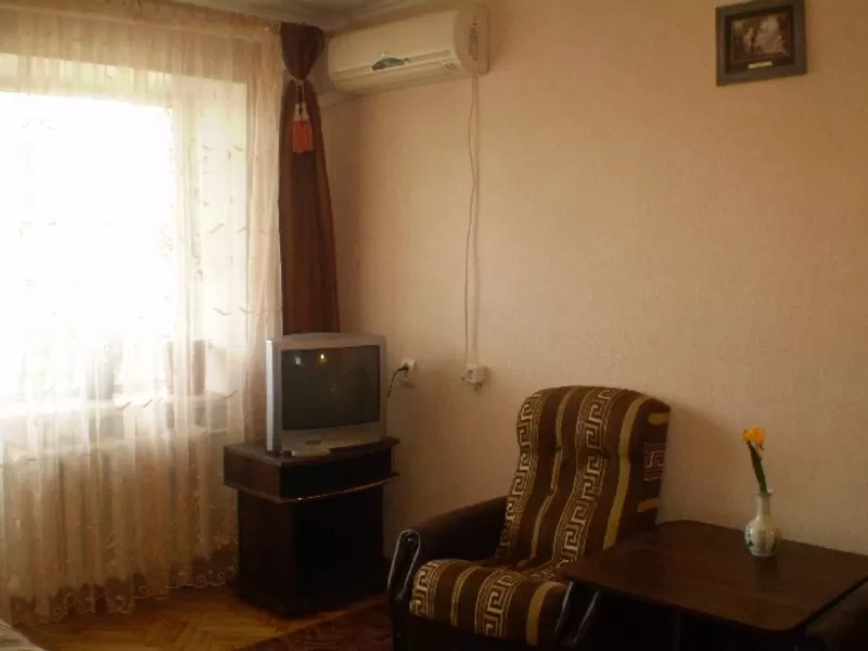 Одесса Посуточная аренда 2 ком квартиры/ЦЕНТР МОРЕ/хозяин 6