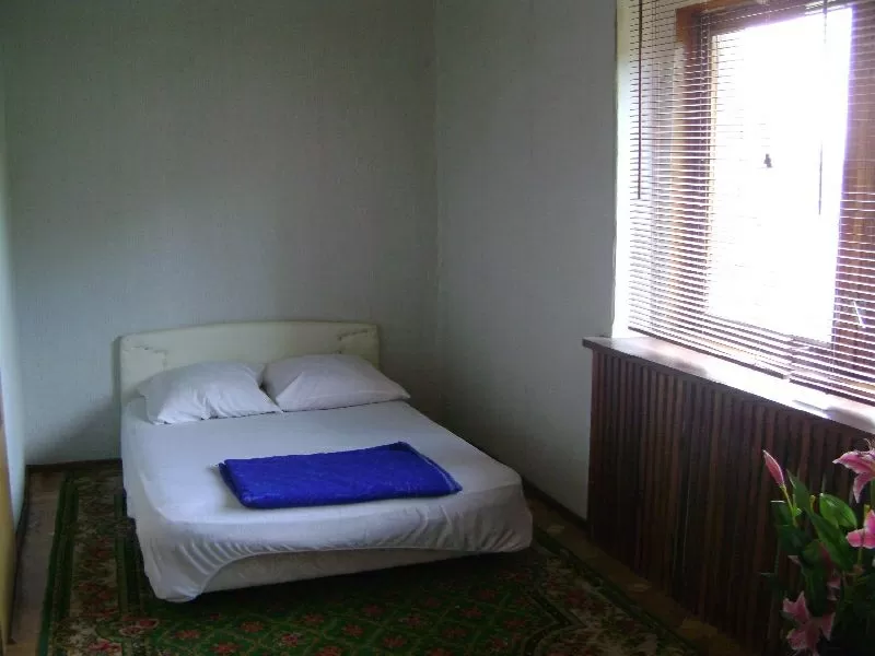 Сдам.посуточно от хозяина 2х комнатную Тенистая район Аркадии.