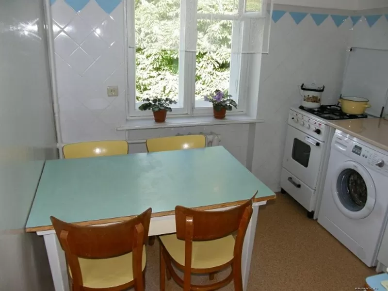 Сдам посуточно квартиру на Довженко! 3