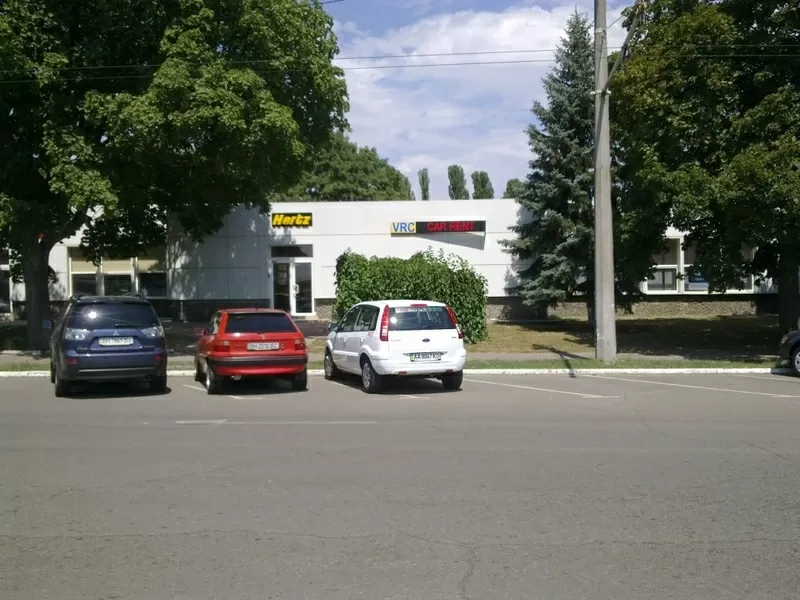 ПРОДАЕТСЯ / СДАЕТСЯ ЗДАНИЕ (возле аэропорта) 2