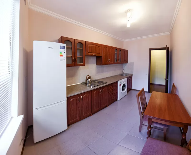 Центр города, свежий ремонт, тихий двор! Посуточно. 3