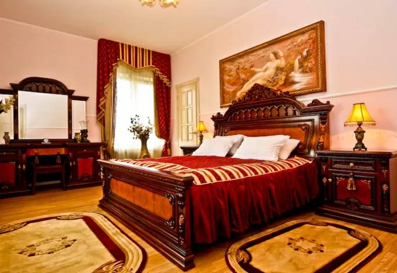 Продам гостиницу в центре ул. Канатная  620 кв.м  2