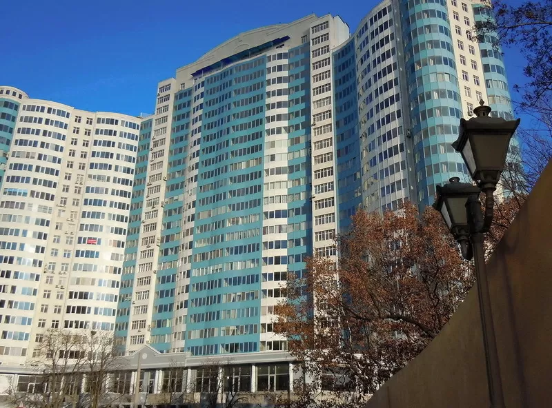 Сдам  2-х   комнатную  квартиру в ЖК Южной Пальмире 3