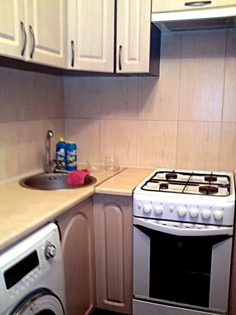 Сдам свою двухкомнатную квартиру в Центре 6